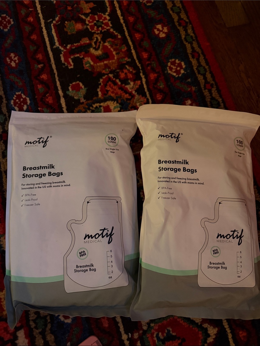 Motif Medical White Breastmilk Storage Bags - Pack of 2 (100 ct each)